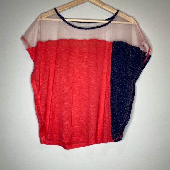 ⭐️2/$35⭐️ Mustard Seed Coral and Navy Blue Sparkle Mesh Neckline Top - Picture 5 of 7